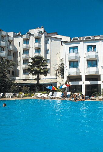 ����� Delfina Beach, ����