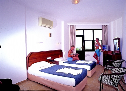 ����� Club Hotel Ulaslar, ����