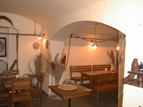 ����� Alpin Avion APT, ����