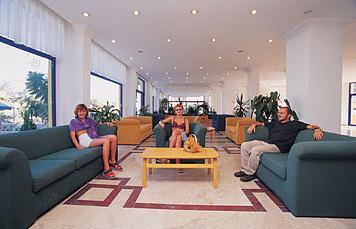 ����� Larissa Celik Inn, ����