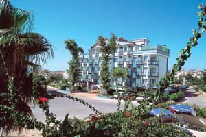 ����� Lara Plaza, ����