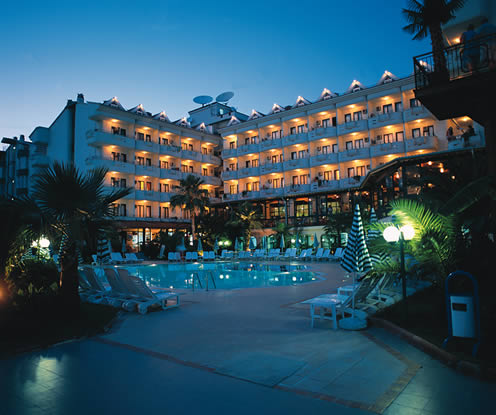 ����� Pineta Club Hotel, ����