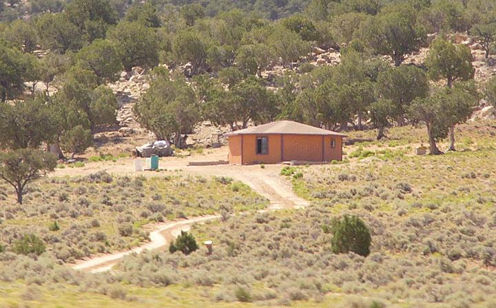 ����� Navajo Hogan, ����