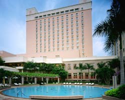 ����� Legend Saigon, ����