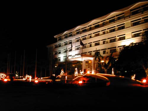 ����� Century Riverside, ����