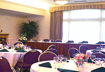 ����� Residence Inn Calgary Airport, ����