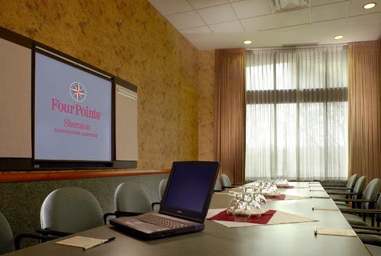����� Four Points by Sheraton Vancouver Airport, ����