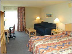 ����� Mayfield Inn & Suites West Edmonton, ����