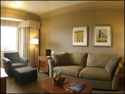 ����� Mayfield Inn & Suites West Edmonton, ����
