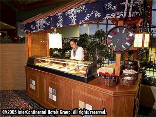 ����� Holiday Inn Toronto Yorkdale, ����