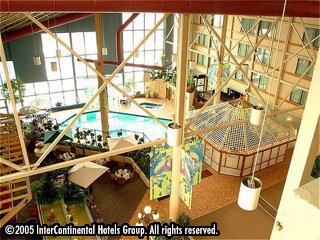 ����� Holiday Inn Toronto Yorkdale, ����