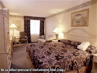 ����� Holiday Inn Toronto - Mississauga, ����