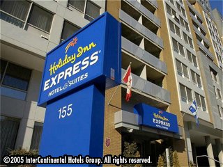 ����� Holiday Inn Express Hotel & Suites Montreal, ����