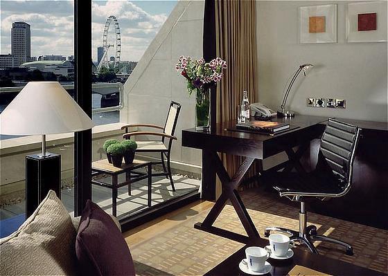 ����� Swissotel The Howard, ����