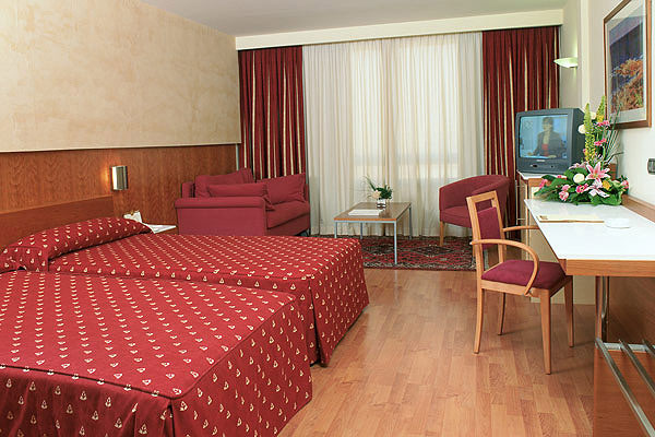 ����� Catalonia Suite, ����