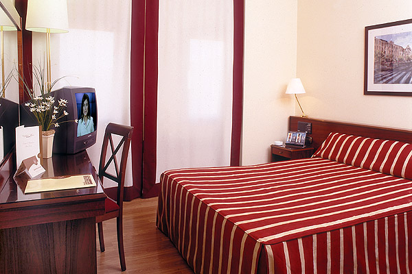 ����� Catalonia Roma, ����