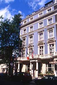 ����� The Byron, ����