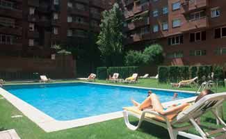 ����� Hesperia Sant Joan Suites Aparthotel, ����