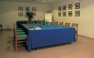 ����� Hesperia Sant Joan Suites Aparthotel, ����