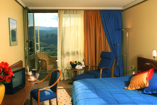 ����� Sheraton Metechi Palace, ����