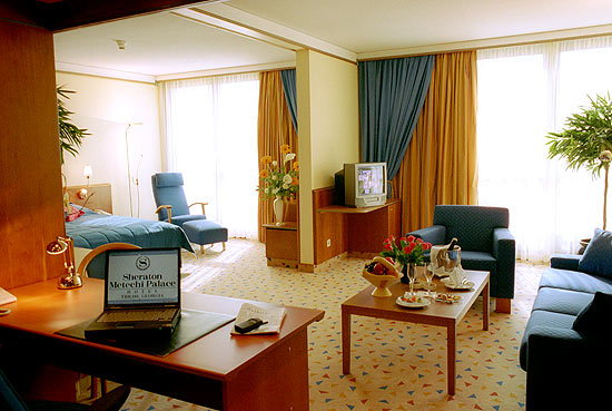 ����� Sheraton Metechi Palace, ����