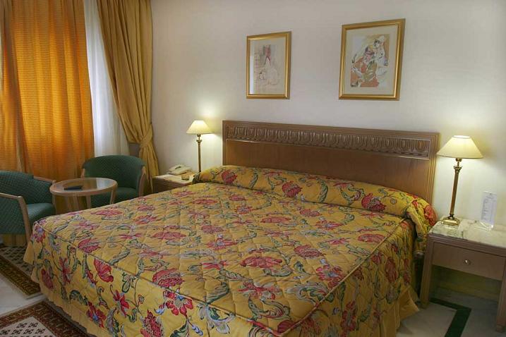 ����� Renaissance Tunis, ����