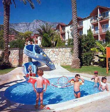 ����� Club Palm Beach, ����