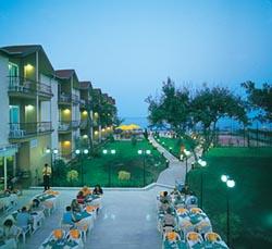 ����� Club Palm Beach, ����