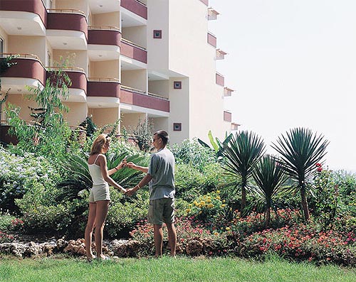 ����� Holiday Park Resort, ����