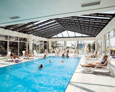 ����� Holiday Park Resort, ����