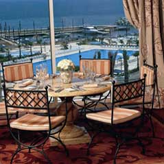 ����� Moevenpick Hotel & Resort Beirut, ����