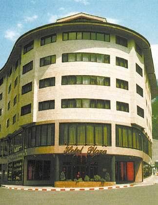 ����� Plaza, ����