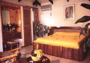 ����� Lazare Picault APT, ����