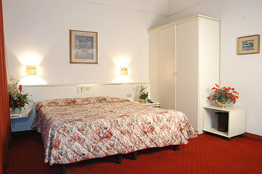 ����� Club Hotel Firenze, ����