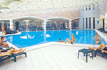 ����� Club Mega Saray, ����