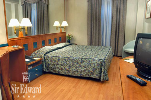 ����� Sir Edward, ����