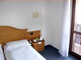 ����� Montana hotel Madonna di Campiglio, ����