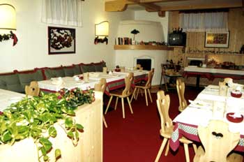 ����� Garni dei Fiori, ����