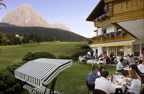����� Rodella hotel Selva Gardena, ����