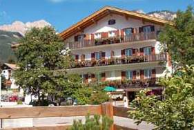 ����� Cristallo Hotel Vigo di Fassa, ����