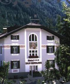 ����� San Giovanni Hotel Vigo di Fassa, ����