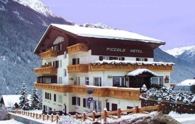 ����� Piccolo Hotel Vigo di Fassa, ����