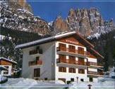 ����� Garni Rosengarten hotel Pera di Fassa, ����