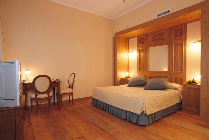 ����� Grand Hotel Bagni Nuovi, ����