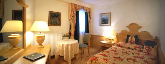 ����� Sassongher hotel Alta Badia, ����