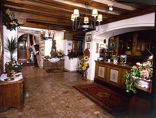 ����� Centrale hotel Alta Badia, ����