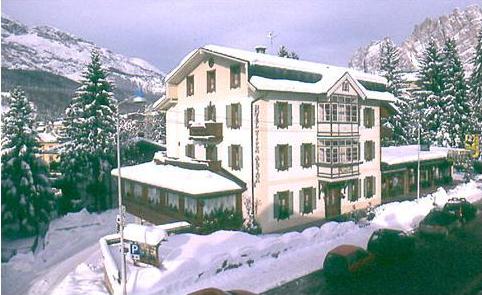 ����� Villa Alpina, ����