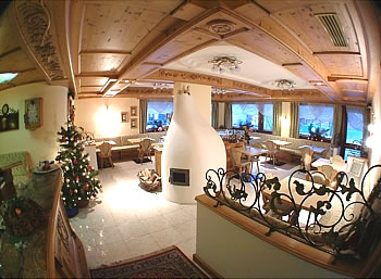 ����� Garni La Felce hotel Pinzolo, ����