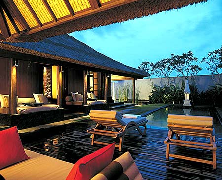 ����� The Club at The Legian, ����