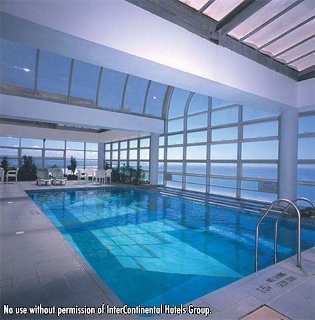 ����� Holiday Inn Garden Court Marine Parade, ����